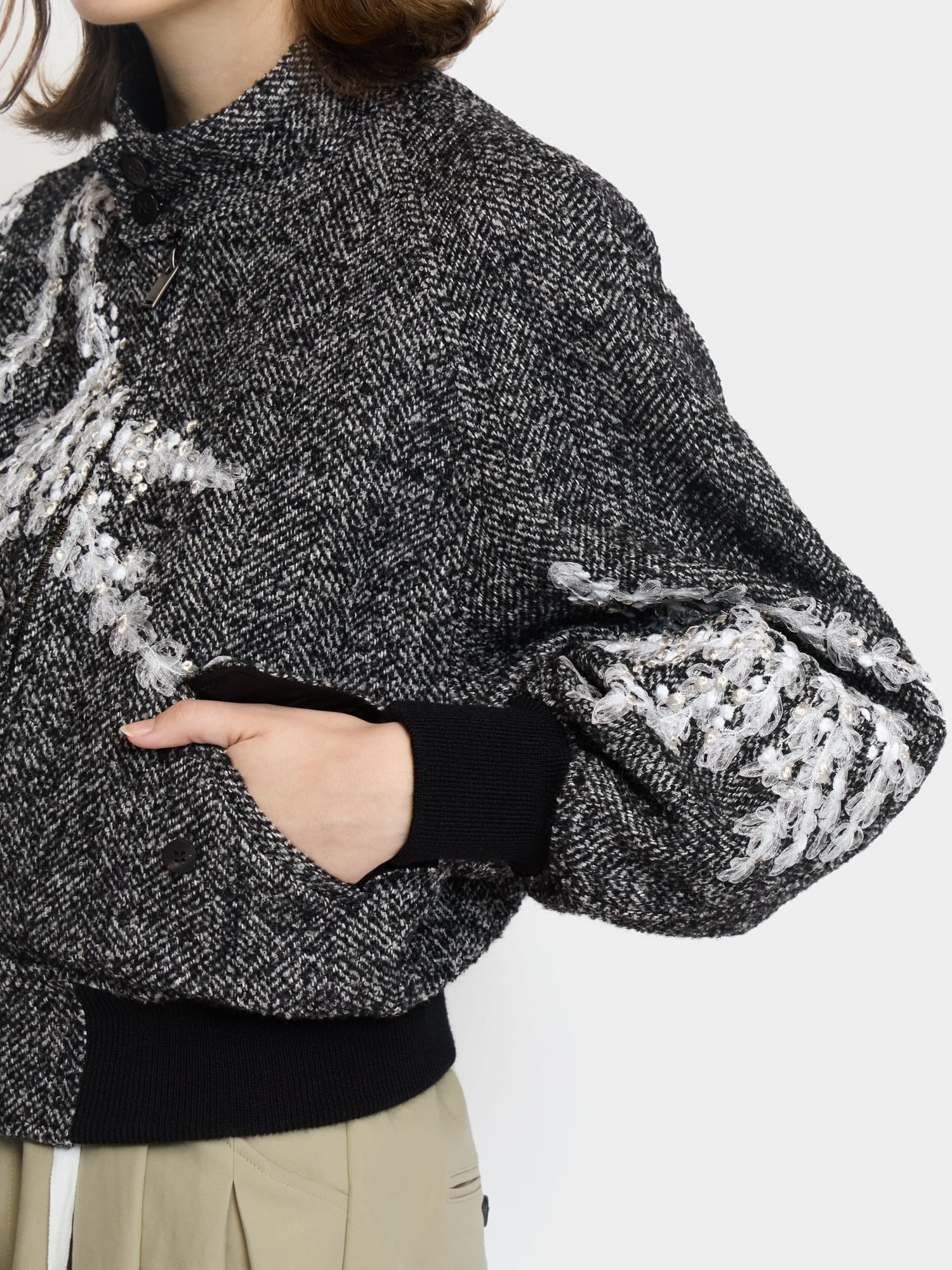 Embroidery Tweed Blouson BLACK